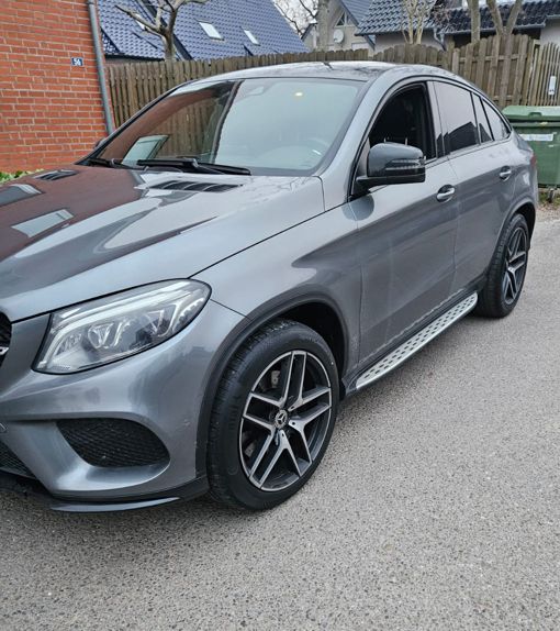 Mercedes-Benz GLE 500